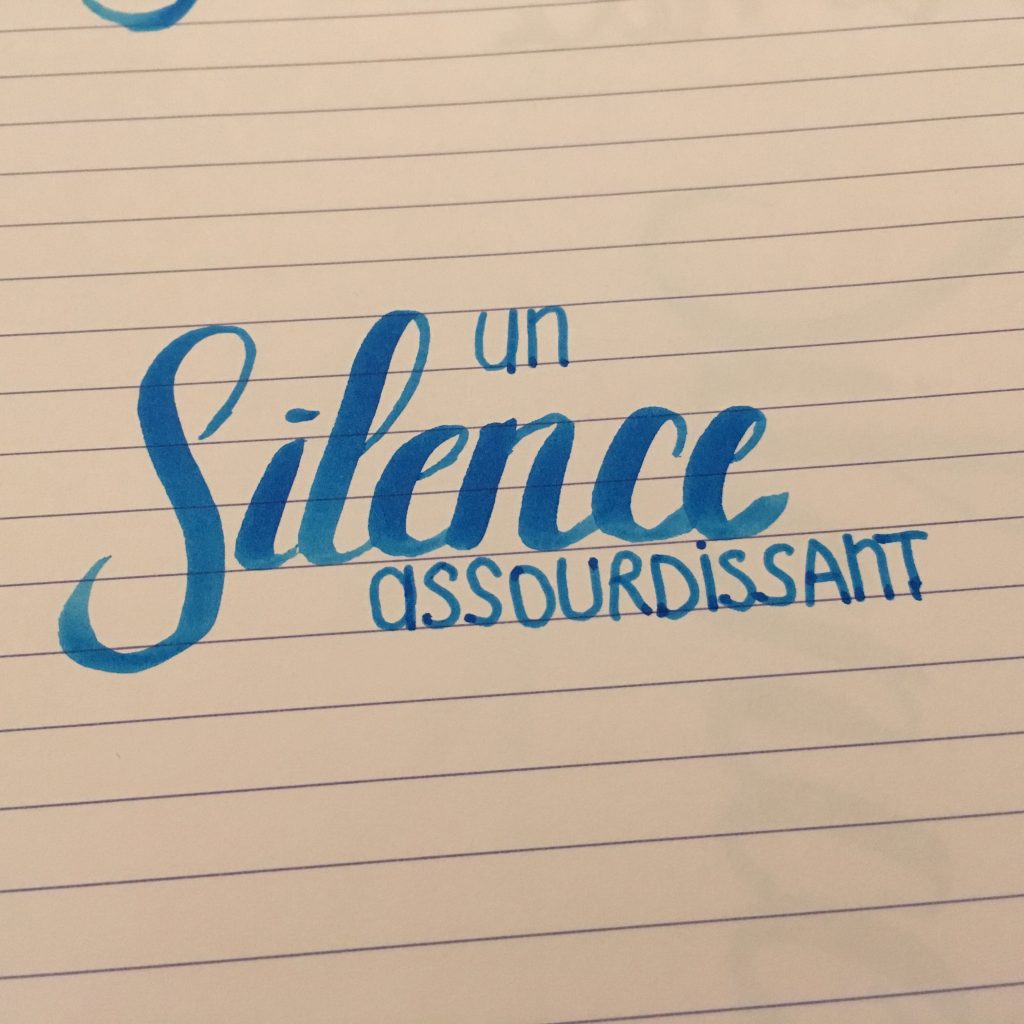 Un silence assourdissant